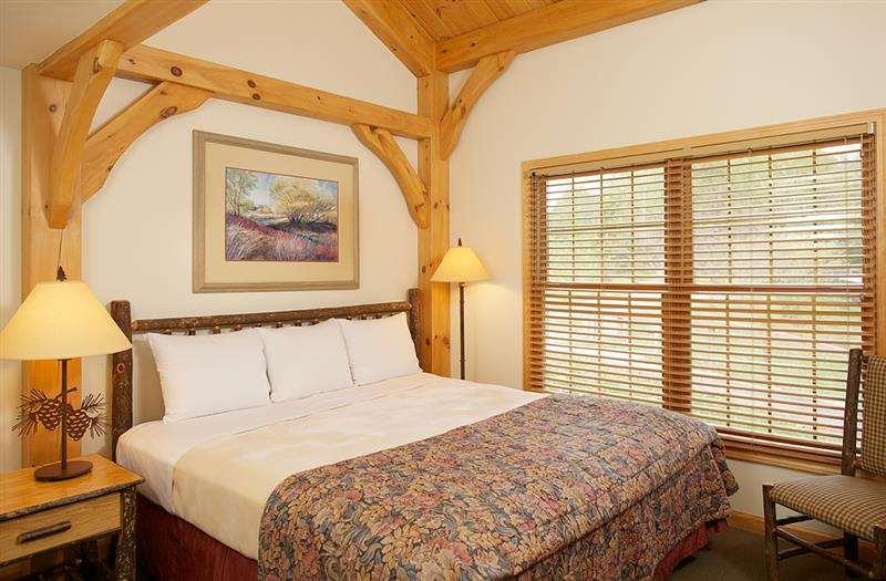 Stonewall Resort Roanoke Room photo