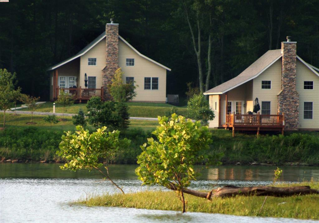 Stonewall Resort Roanoke Exterior photo